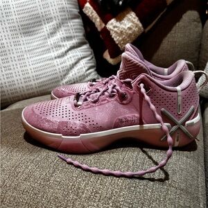 Women's Pink Athletic Shoes